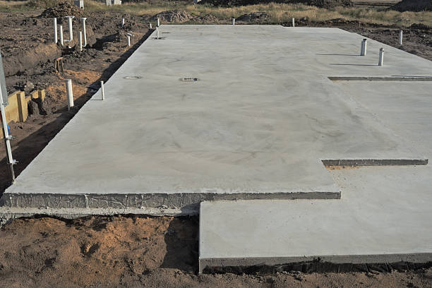 Best Concrete Sidewalk Installation in Llender, CA
